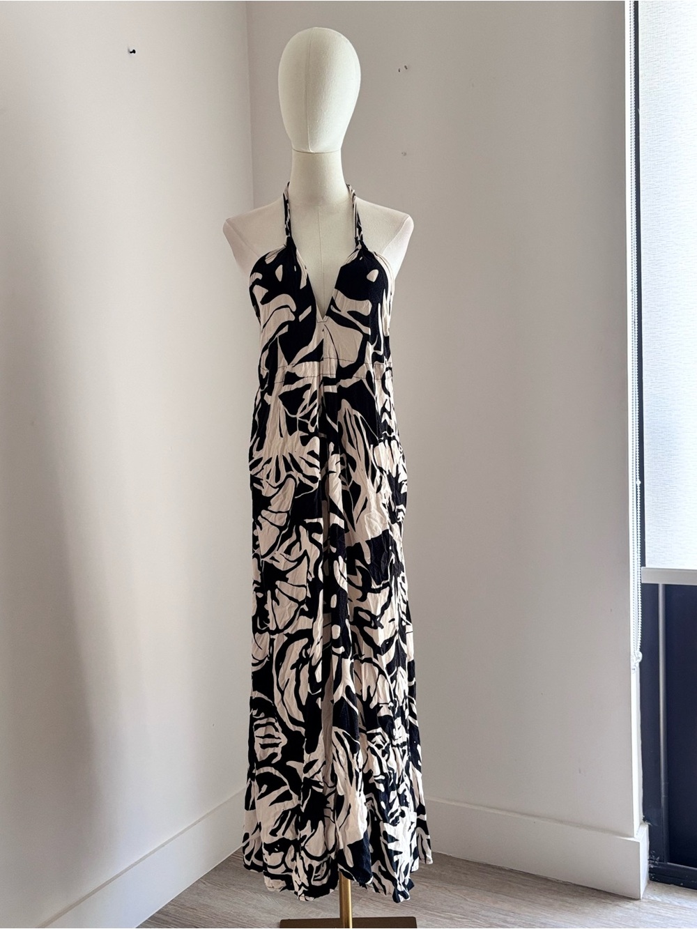 Black White Abstract Floral Halter Backless Maxi Dress Resortwear Fits S M